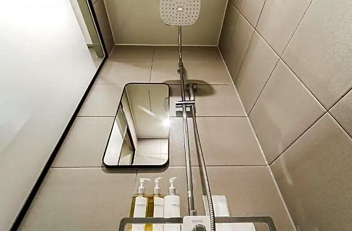 Ou Hotel